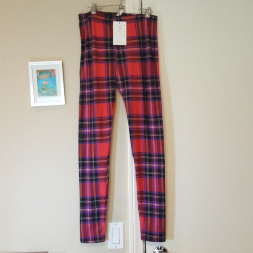 Plaid Leggings - holiday fun! - Picture 3 of 4